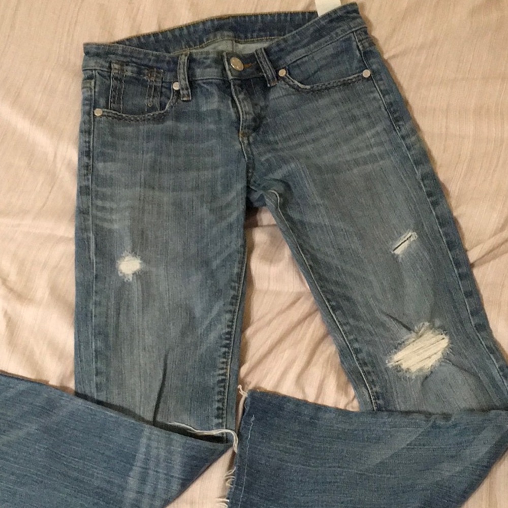 BCBGMAXAZRIA Distressed Jeans